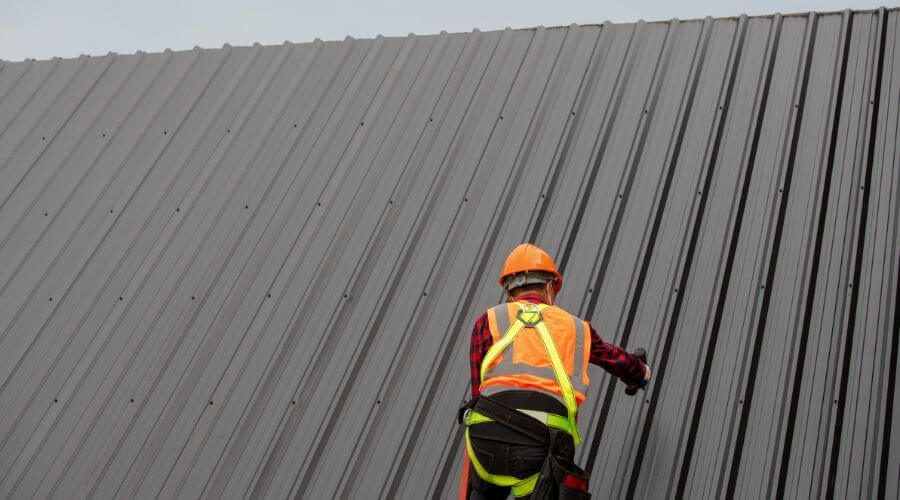 Expert new roof installation services in Fairgrove, MI